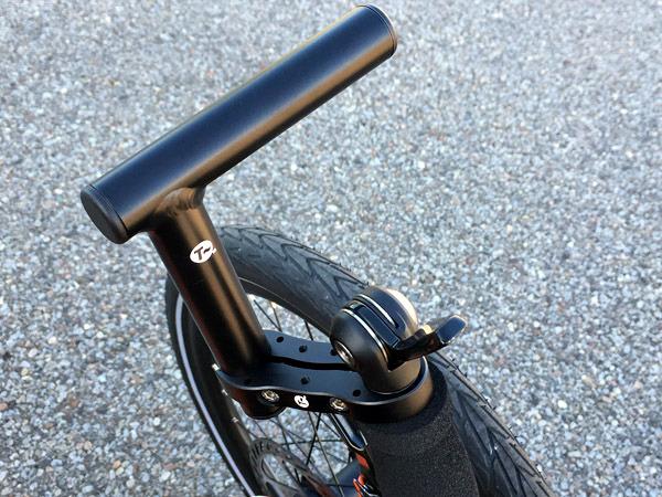 accessory holder and phone bracket for recumbent
