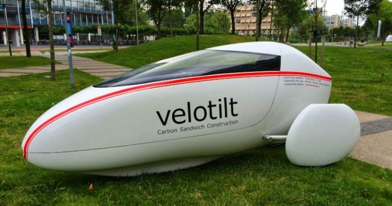Velotilt - fast and practical tilting velomobile