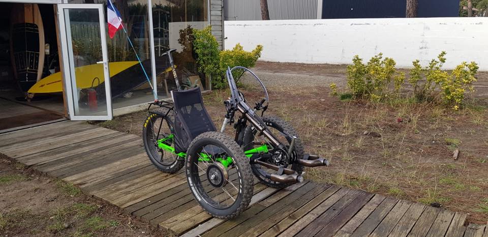 Converted AZUB FAT trike with three motors!