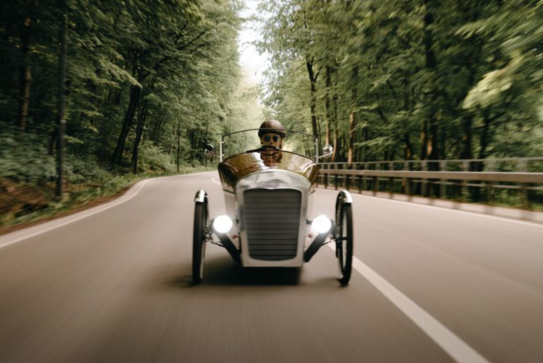 hotrod plywood velomobile from lithuania