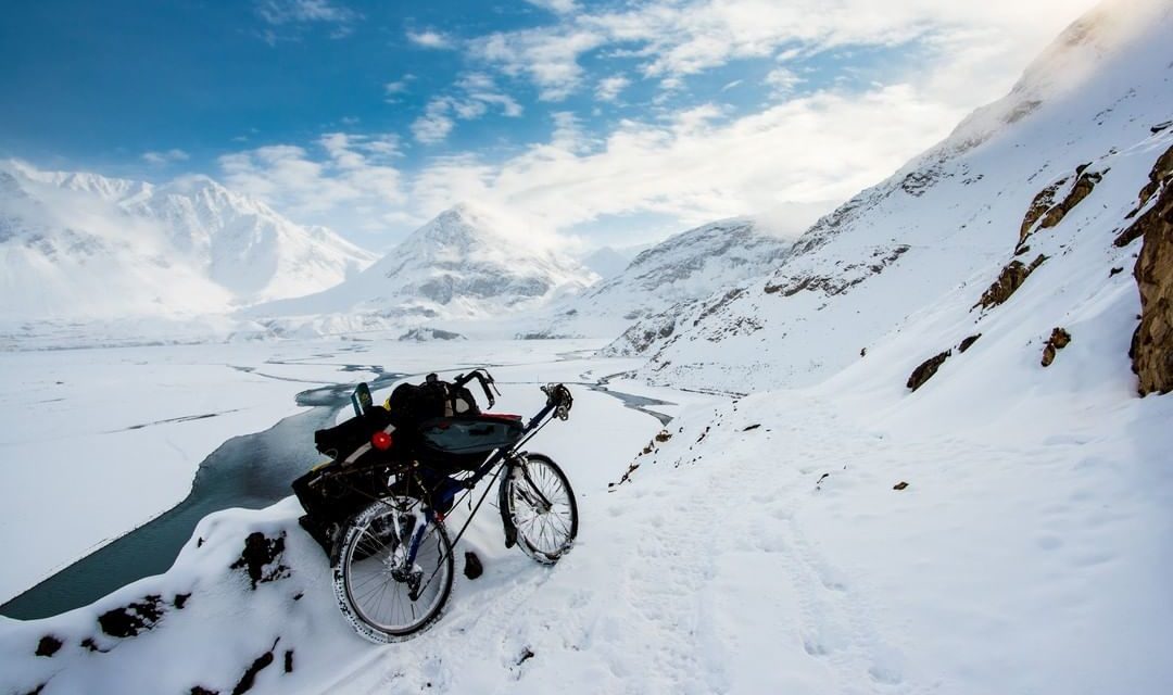 🎥 Riding a recumbent in Afghanistan