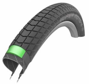 Very wide tyre for recumbents with good puncture protection
