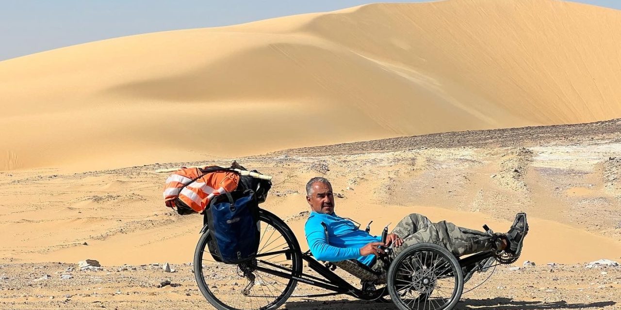 Vagabonding triker cycled through the Sahara desert in Egypt