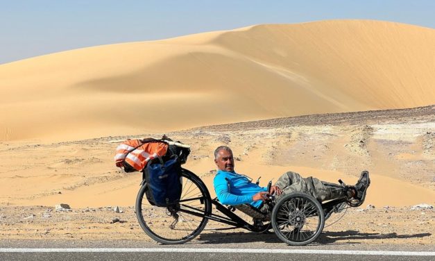 Vagabonding triker cycled through the Sahara desert in Egypt