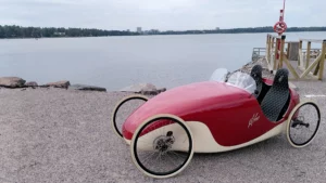 Kinner car - velomobile from Finland - 3