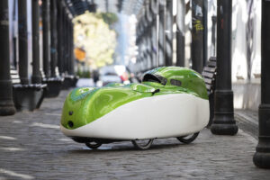 Bulk velomobile in the city