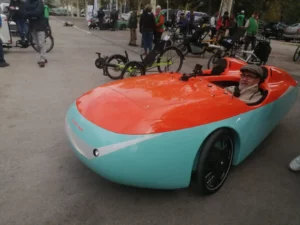 DuoQuest electric velomobile