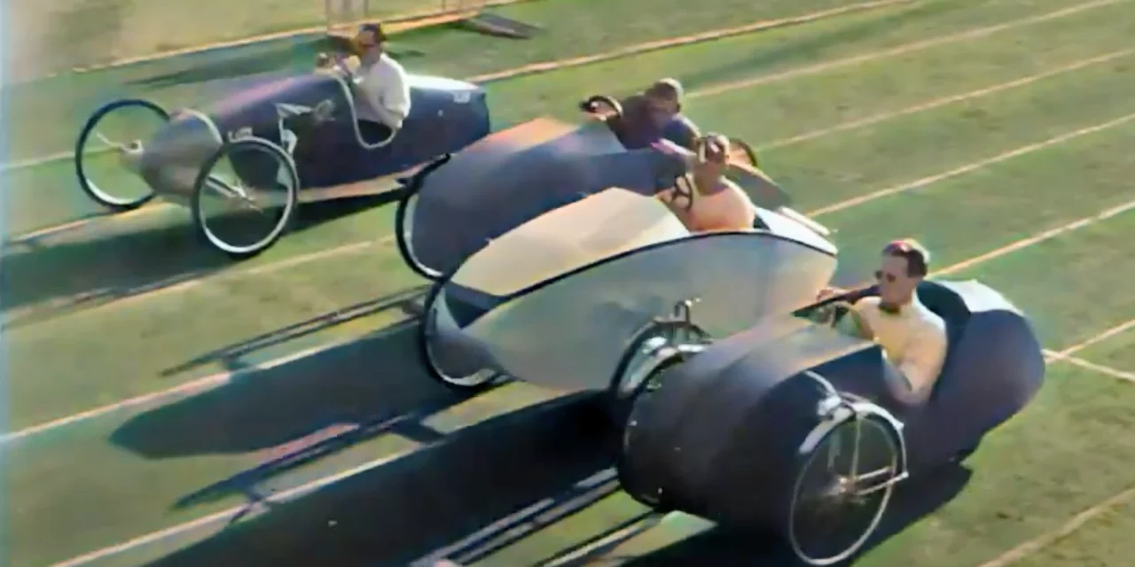 Watch velomobiles frantically racing in Helsinki in 1949