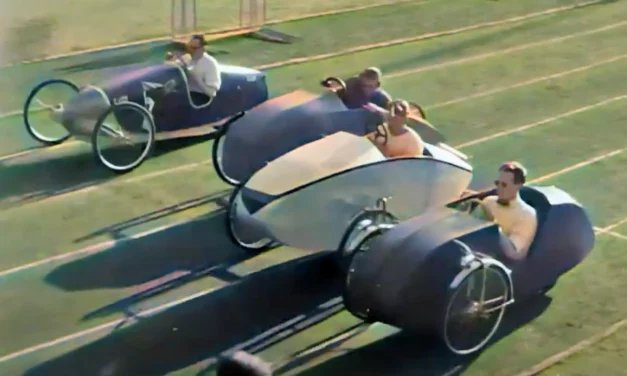 Watch velomobiles frantically racing in Helsinki in 1949